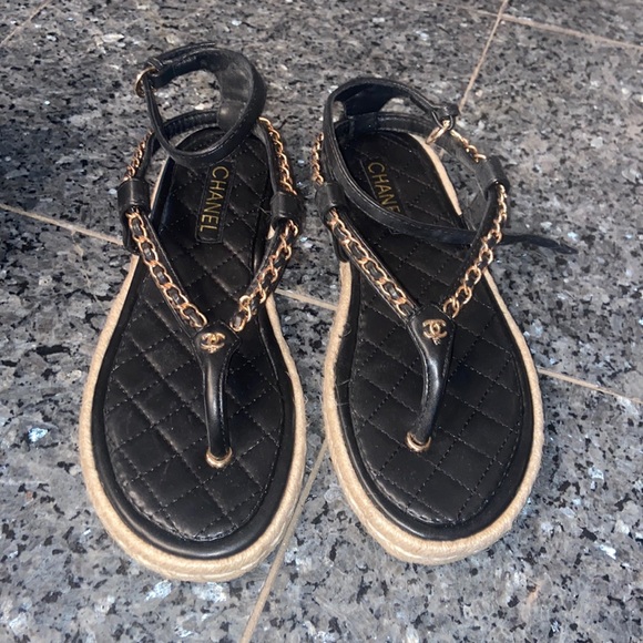 Chanel Black Leather Chain Link Thong Flat Ankle Strap Espadrille Sandals - Picture 3 of 6